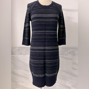 Cremieux Crew Neck Textured Knit Striped Navy Sweater Dress Sz M